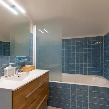 La Grande Du Blanc Ruxel Apartment