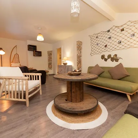 La Grande Du Blanc Ruxel Apartman *