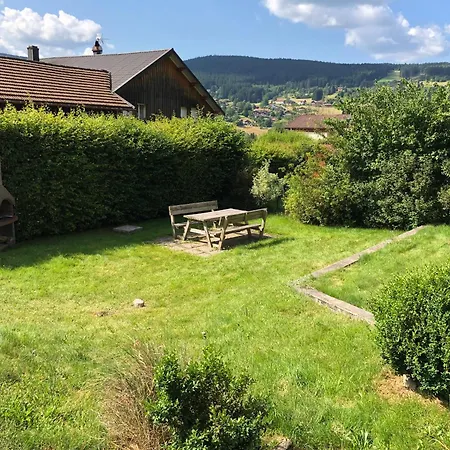 La Grande Du Blanc Ruxel Apartman *