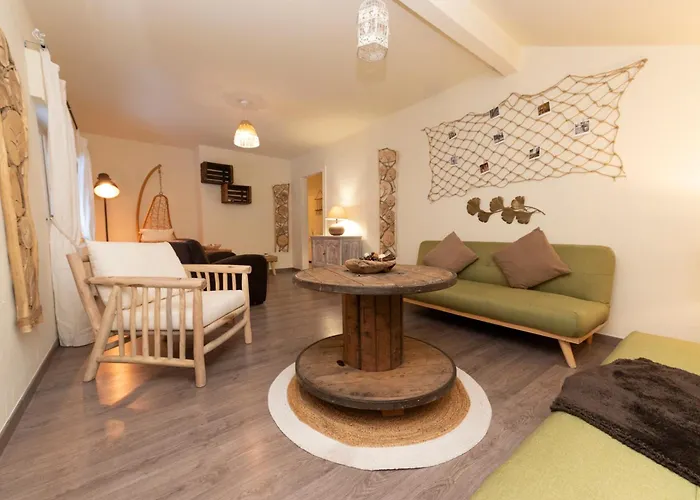 La Grande Du Blanc Ruxel Apartmán *